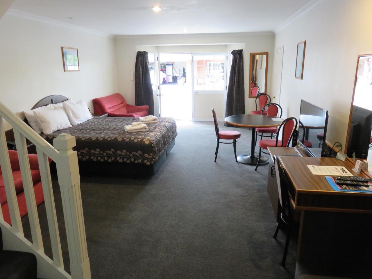 Motel Admirals Motor Blenheim